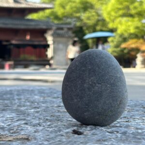Minimalist Soul, Monumental Presence